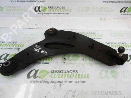 Used Right front suspension arm OPEL VIVARO A Van (X83) [2001-2015]  2138328