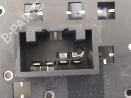 Interior roof light HYUNDAI KONA (OS, OSE, OSI) 1.0 T-GDi Hybrid 48V | BP8168611I8 