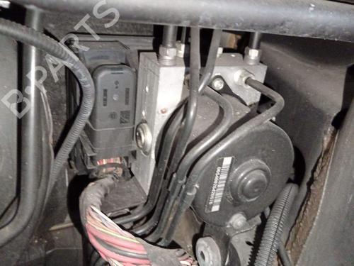 abs-pump-volvo-s40-ii-544-2003-2004-2005-2006-2007-2008-2009-2010-2011-2012-36696252 main image