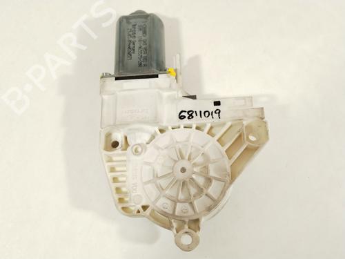 Used Right front window motor Right front window motor AUDI A4 B8 Avant (8K5) 2.0 TDI (143 hp) 36564095 36564095
