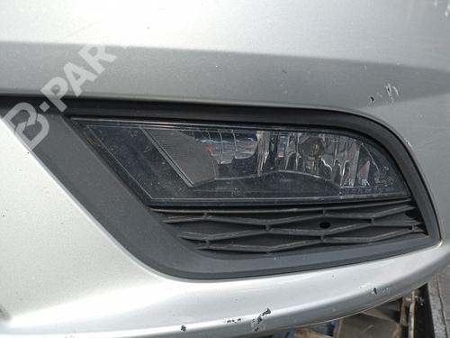 Used Left front fog light Left front fog light SEAT IBIZA III (6L1) 1.4 16V (86 hp) 8360203 8360203