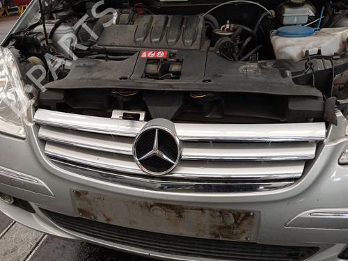 Rejilla MERCEDES-BENZ A-CLASS (W169) A 180 CDI (169.007, 169.307) (109 hp) 31802688