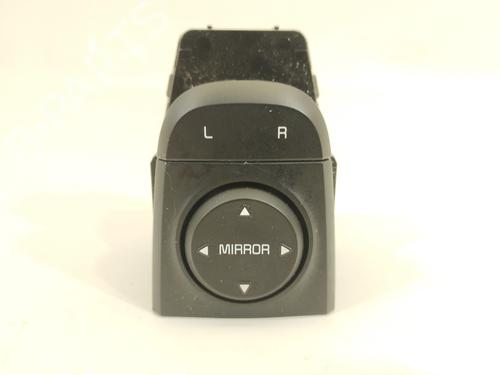 Used Mirror switch KIA SPORTAGE IV (QL, QLE) [2015-2022]  15096906