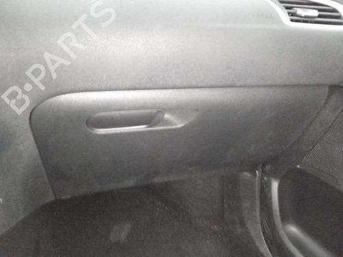 Used Glove box Glove box 37192692 37192692