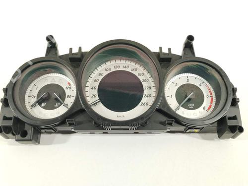 instrument-cluster-mercedes-benz-c-class-w204-2007-2008-2009-2010-2011-2012-2013-2014-2015-18649890 main image