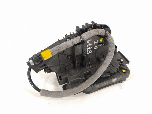 Used Front left lock Front left lock 11177337 11177337