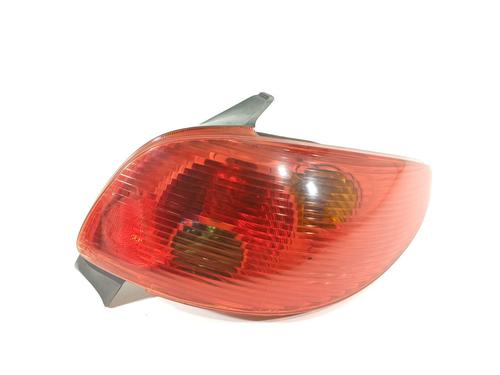 Used Right taillight PEUGEOT 206 Hatchback (2A/C) 1.4 HDi eco 70 (68 hp) 24738535