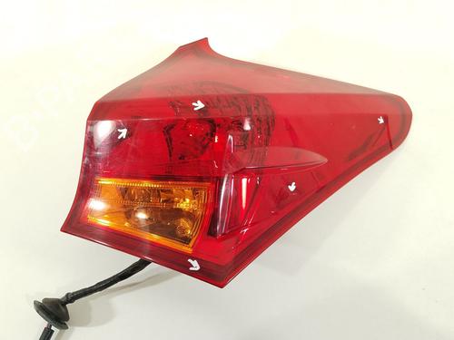 Used Right taillight TOYOTA AURIS (_E18_) 1.4 D-4D (NDE180_, NDE180R) (90 hp) 29161417