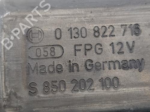 Right front window motor VW GOLF VII (5G1, BQ1, BE1, BE2) 1.6 TDI | BP12253936E20 