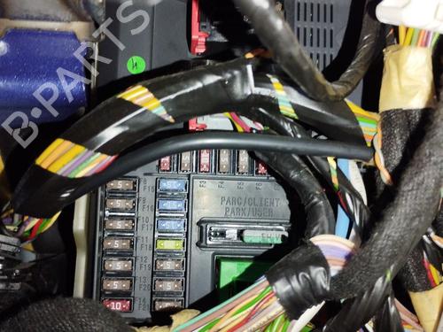 Used Fuse box Fuse box PEUGEOT 208 I (CA_, CC_) [2012-2021] 36235491 36235491