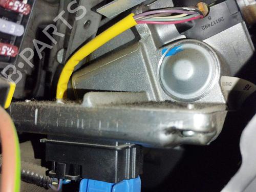 Used Steering column Steering column 36392983 36392983