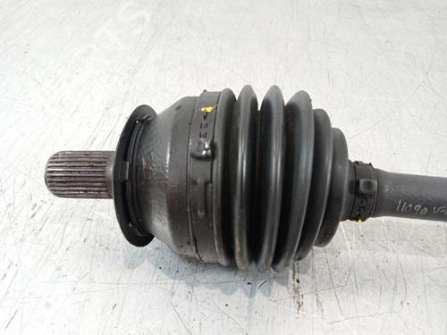 Antriebswelle links vorne MERCEDES-BENZ CLA Coupe (C117)  | BP16804172M38 