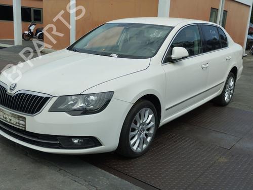 Fuse box SKODA SUPERB II (3T4) 2.0 TDI 16V | BP36856738E1  - Image 7