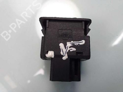 Switch NISSAN TERRANO II (R20)  | BP5582151I30 