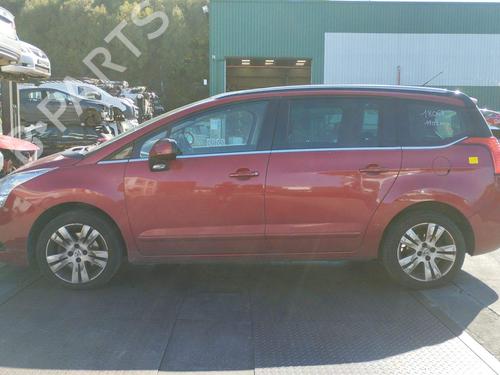 Used Parts PEUGEOT 5008 (0U_, 0E_) 2.0 HDi 150 / BlueHDi 150 4968104