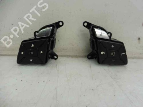 Used Steering wheel controls Steering wheel controls 2581869 2581869