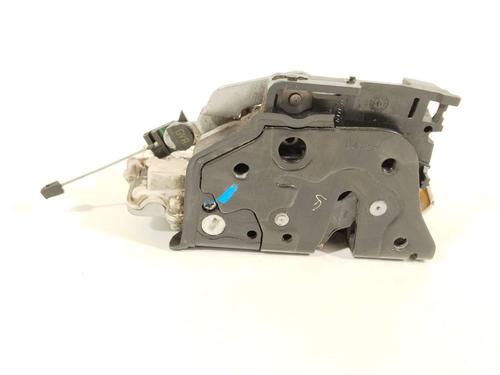 front-right-lock-seat-leon-1p1-2005-2006-2007-2008-2009-2010-2011-2012-2013-26573102 main image