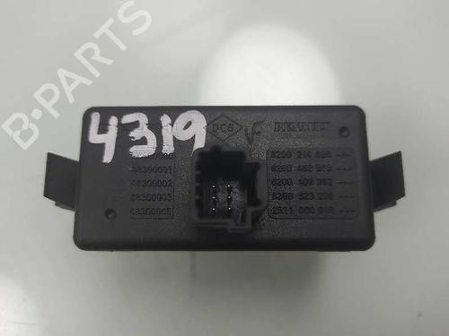 Warning switch RENAULT KANGOO / GRAND KANGOO II (KW0/1_)  | BP6118522I22 