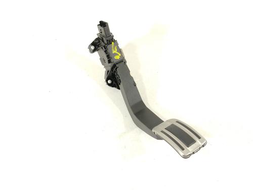 Pedal OPEL CORSA F (P2JO) 1.2 (68) (101 hp) 31810844