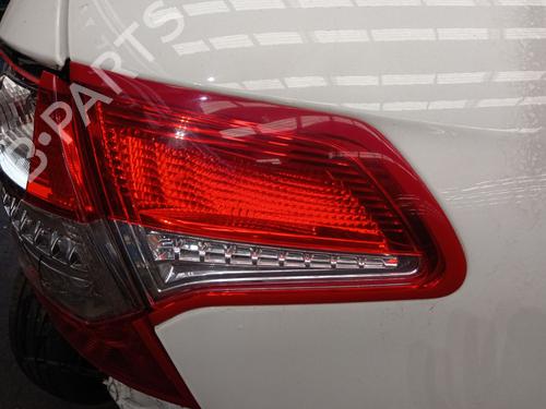 left-tailgate-light-citroen-c4-ii-nc_-2009-37152251 main image