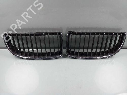 Kühlergrill BMW 3 (E90) 320 d (163 hp) 4965004