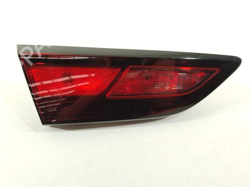 Used Left tailgate light Left tailgate light 17953614 17953614