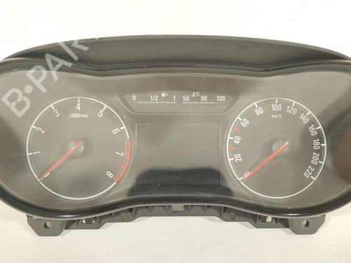instrument-cluster-opel-corsa-e-x15-2014-39474685 main image
