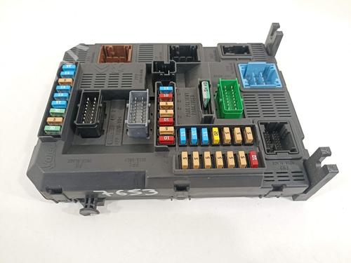 Used Fuse box Fuse box 13707122 13707122