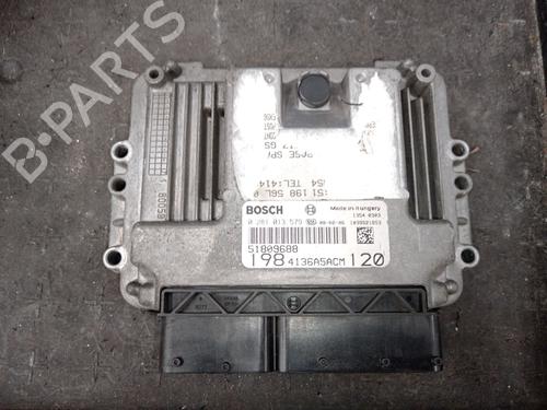 Used Engine control unit (ECU) Engine control unit (ECU) FIAT BRAVO II (198_) 1.9 D Multijet (198AXB1A) (120 hp) 35793921 35793921