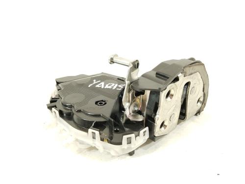 Used Rear left lock TOYOTA YARIS (_P13_) [2010-2020]  30750620