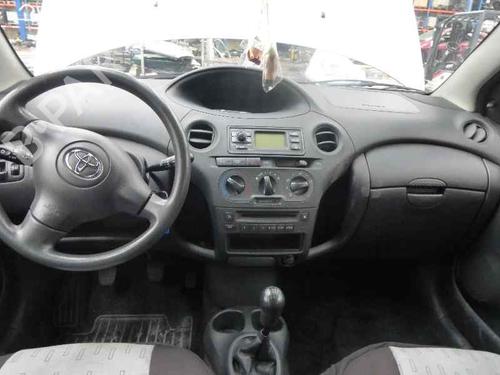 Außenspiegel links TOYOTA YARIS (_P1_) 1.4 D-4D (NLP10_, NLP10R) | BP4618662C26 