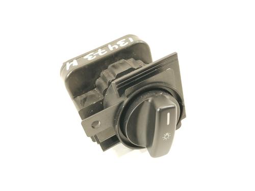 headlight-switch-mercedes-benz-b-class-sports-tourer-w245-2005-2006-2007-2008-2009-2010-2011-30684370 main image