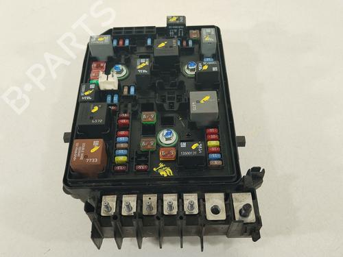 fuse-box-opel-astra-k-b16-2015-2016-2017-2018-2019-2020-2021-2022-34448244 main image