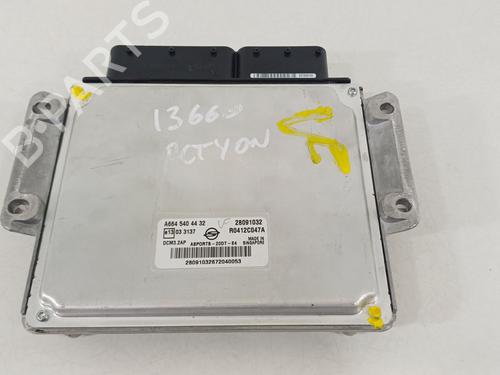 Used Engine control unit (ECU) SSANGYONG ACTYON I 200 Xdi 4WD (141 hp) 26562700