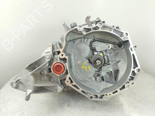 manual-gearbox-opel-astra-j-p10-m320mde-m32-2009-2010-2011-2012-2013-2014-2015-2016-15352991 main image