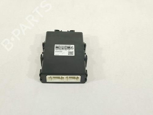 electronic-module-toyota-verso-_r2_-2009-2010-2011-2012-2013-2014-2015-2016-2017-2018-38348251 main image