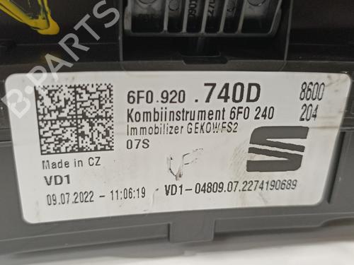 Instrument cluster SEAT ARONA (KJ7, KJP)  | BP17713424C47 