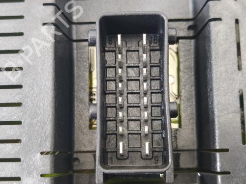 Fuse box PEUGEOT 307 CC (3B)  | BP12529579E1 