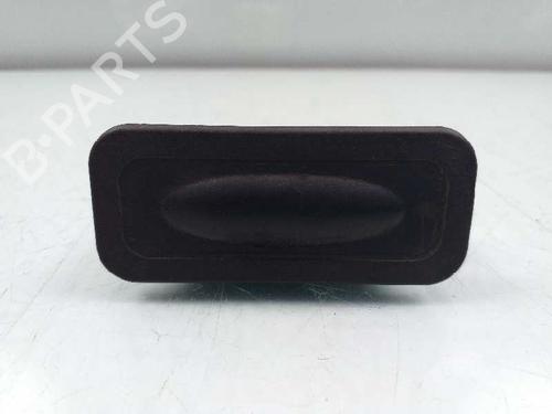 Used Tailgate handle RENAULT CLIO IV (BH_) 1.5 dCi 90 (90 hp) 4913348