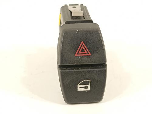 Used Warning switch BMW 5 (F10) 520 d (190 hp) 18866329