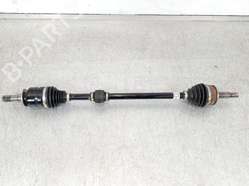 right-front-driveshaft-toyota-yaris-_p21_-_pa1_-_ph1_-2020-32439879 main image