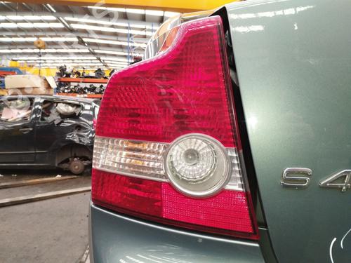 Used Left taillight VOLVO S40 II (544) 2.0 D (136 hp) 31211182