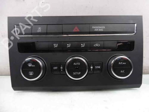 Used Climate control SEAT LEON ST (5F8) 1.6 TDI (110 hp) 4644683