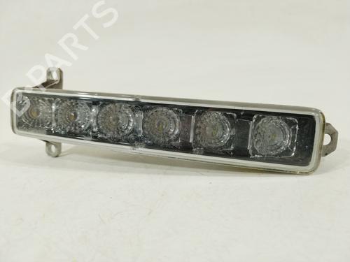 Używane Kierunkowskaz przedni prawy CITROËN C3 II (SC_) 1.4 HDi 70 (SC8HZC, SC8HR0, SC8HP4) (68 hp) 32389989