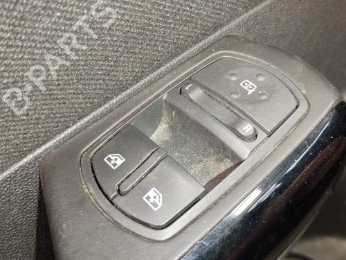 Used Left front window switch Left front window switch 37293401 37293401