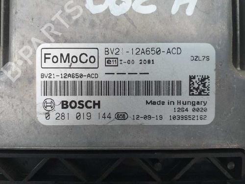 Engine control unit (ECU) FORD FIESTA VI (CB1, CCN)  | BP4971828M57 