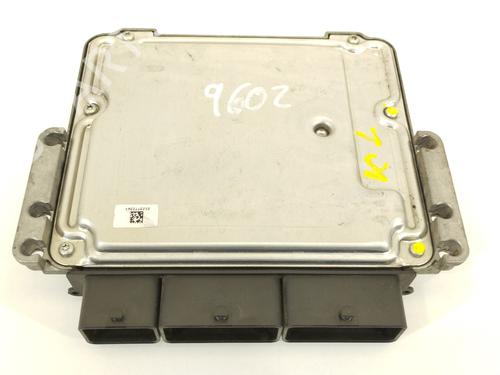 Engine control unit (ECU) RENAULT CAPTUR I (J5_, H5_)  | BP11019789M57 