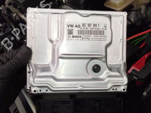 Used Engine control unit (ECU) Engine control unit (ECU) 33233368 33233368