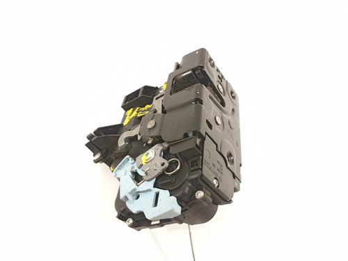 Front left lock VW TOURAN (1T3) 1.6 TDI | BP15662037C98 