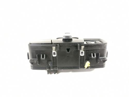 Headlight switch BMW 2 Gran Tourer (F46) 218 d | BP17433759I24 